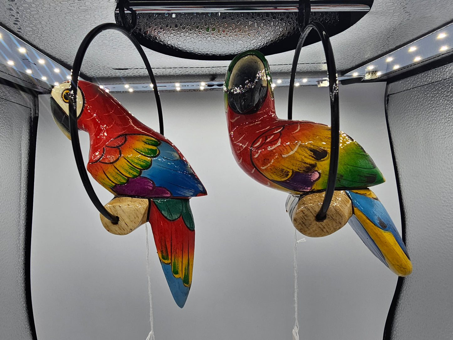 9" Swinging Birds