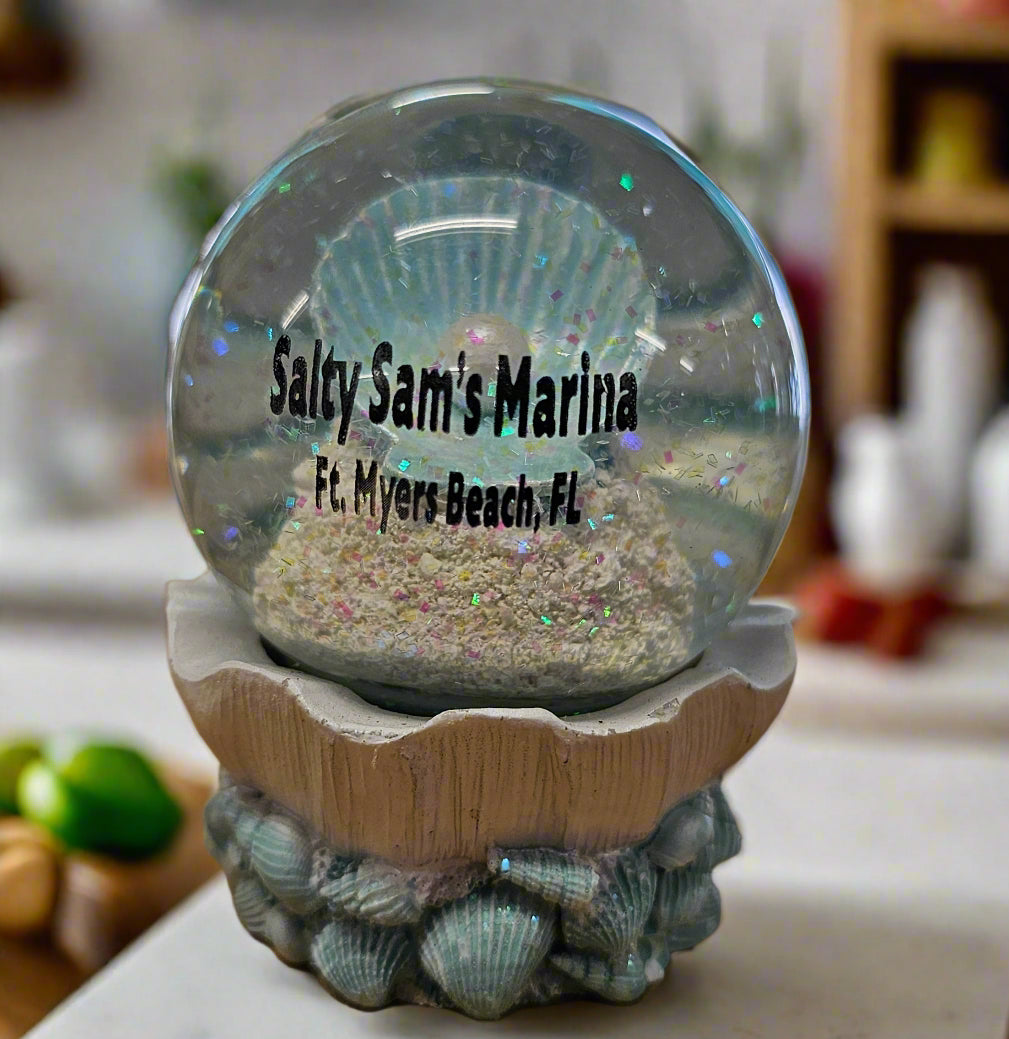 65mm Shell W/ Pearl Water Globe