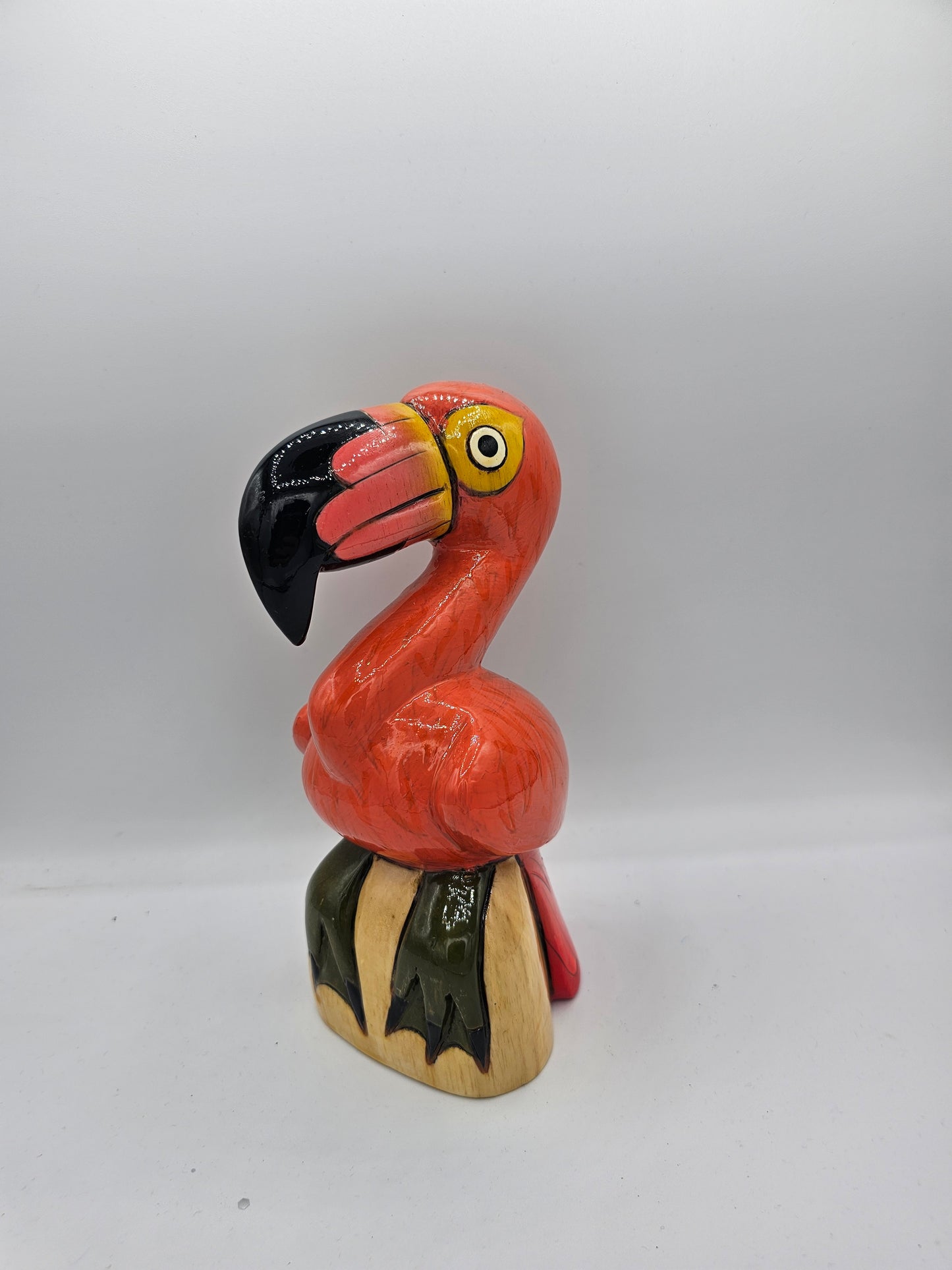 13" Flamingo on Base