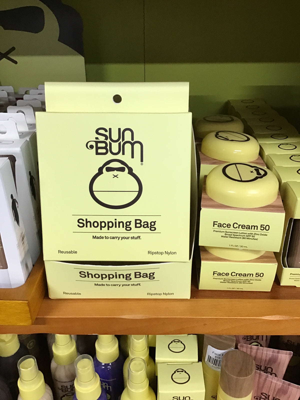 Shopping bag